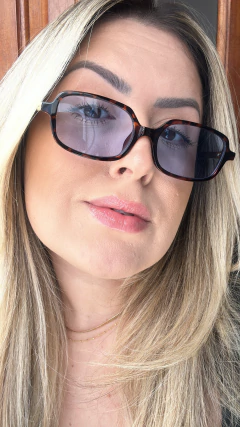 Óculos Tókio na internet