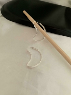 Argola Lua Fio 30mm - 4mm Prata 925