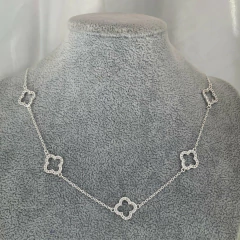 Choker 5 Trevos Cravejados Vazados Prata 925 na internet