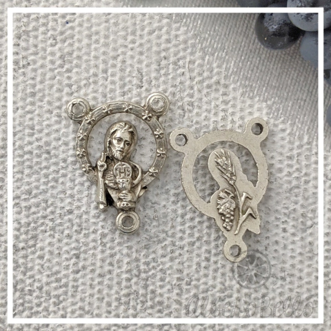 Centro - Jesús dando la comunión - Sedini