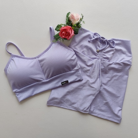 Conjunto Short Lavanda Aveludado e Top Luz com Cós SEM EMPINA BUMBUM