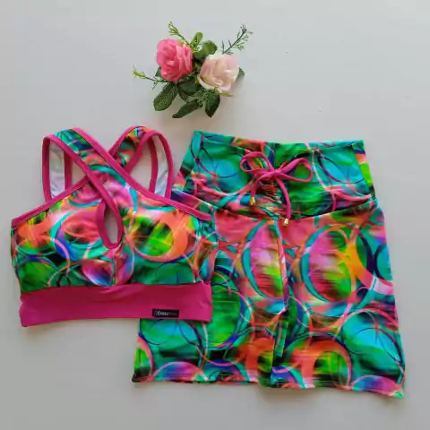 Conjunto Short Círculos Coloridos Top Faby