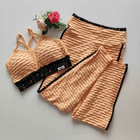 Conjunto Calça Jacquard Peach Fuzz Viés Onça Top Andressa