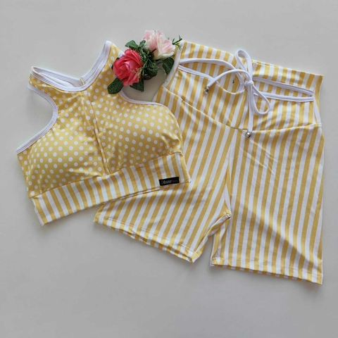Conjunto Short Listras Amarelo Decote Top Raissa Poá Cós Listras