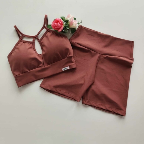 Conjunto Short Mahogany Top Kew