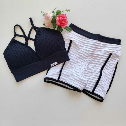 Conjunto Short Jacquard Branco Viés Preto Top Magali SEM EMPINA BUMBUM
