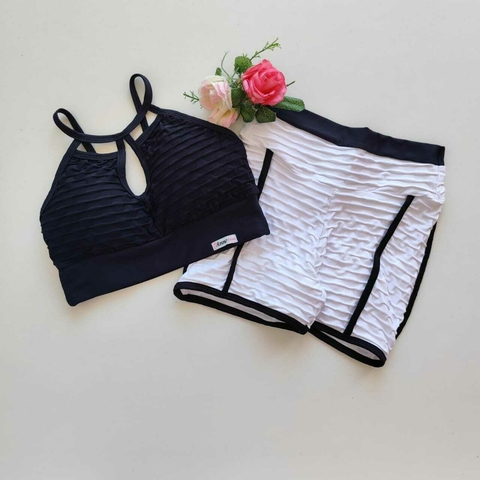 Conjunto Short Jacquard Branco Viés Preto Top Kew