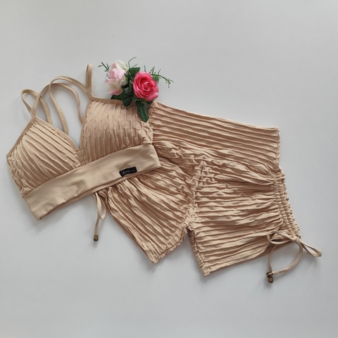 Conjunto Short Jacquard Bege Cadarço Lateral Top Margarida SEM EMPINA BUMBUM
