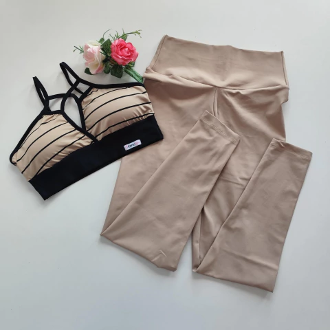 Conjunto Calça Bege Cós Simples Top Andressa Listras