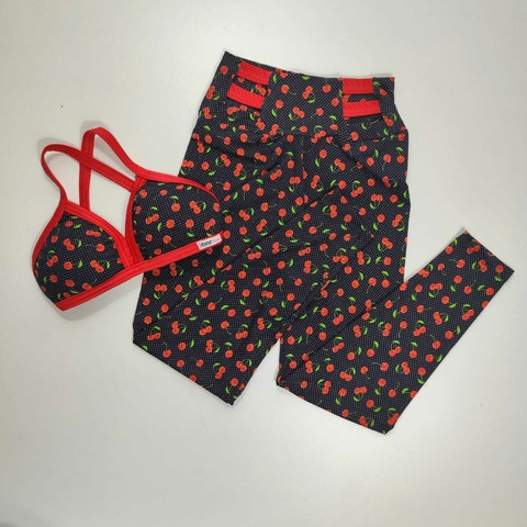 Conjunto Calça Cereja Fundo Preto Detalhe Cós Top Deyse - comprar online