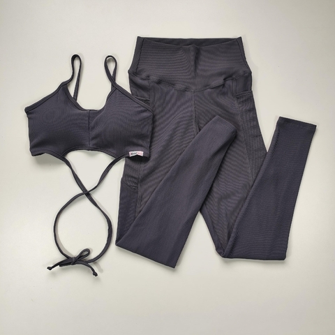 Conjunto Calça Canelado Chumbo Bolso Top Thay Amarração SEM EMPINA BUMBUM