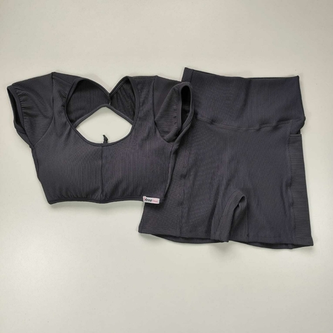 Conjunto Short Canelado Chumbo Bolso Top Ciganinha Amarração Costas SEM EMPINA BUMBUM