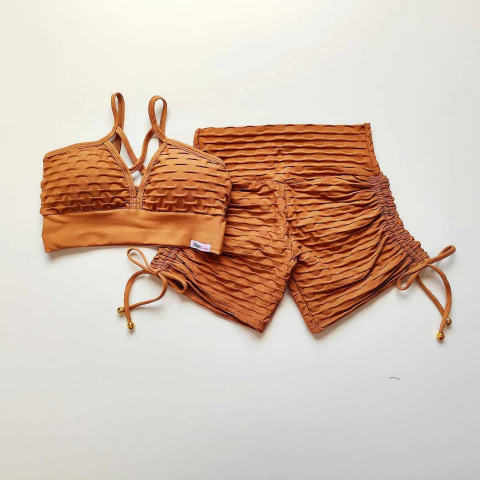 Conjunto Short Jacquard Mocha Mousse Top Magali
