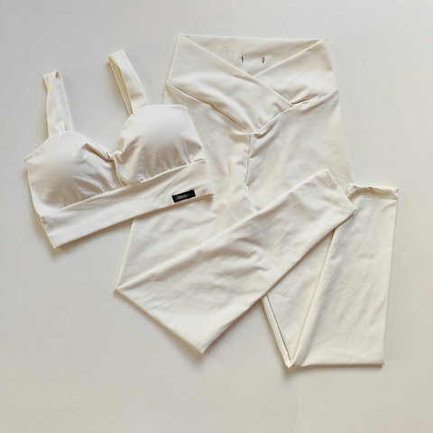 Conjunto Calça Off White Cós Transpassado Top Julianne
