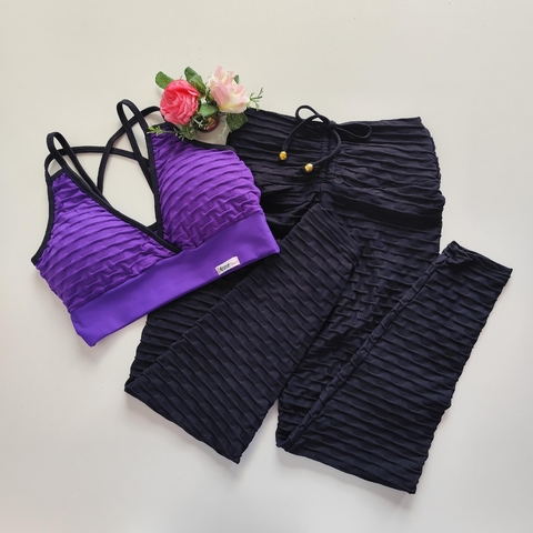 Conjunto Calça Jacquard Preto Cós Simples Top Margarida Roxo