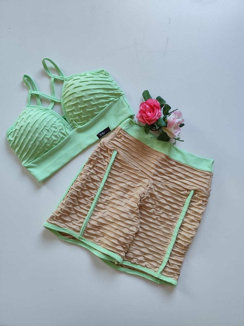Conjunto Short Jacquard Bege Panicat Viés Top Magali Patina Green