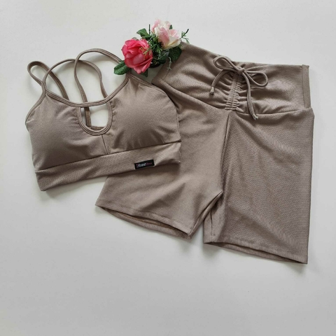 Conjunto Short Aveludado Kaki Top Gabriela - comprar online