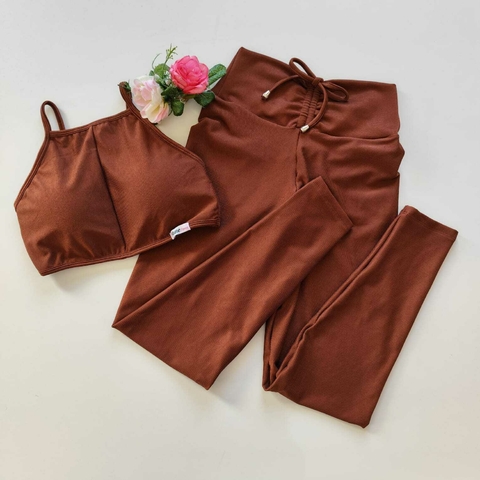 Conjunto Calça Aveludado Capuccino Top Thayz - comprar online