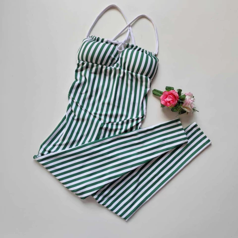 Macacão Listras Verde e Branco Ísis - comprar online