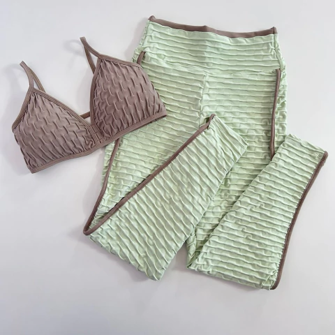 Conjunto Calça Jacquard Pistache Viés Kaki Top Morgana Kaki