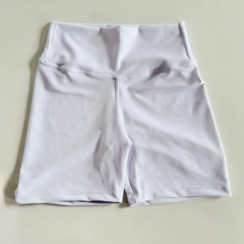 Short Cós Simples Suplex Branco SEM EMPINA BUMBUM - comprar online