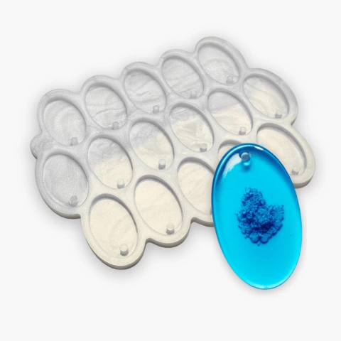 Molde de Silicone Para Resina Paleta Oval 3x5cm com furo 16 cavidades