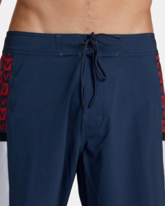 BOARDSHORT APEX 2 18 MULTI CORES - comprar online