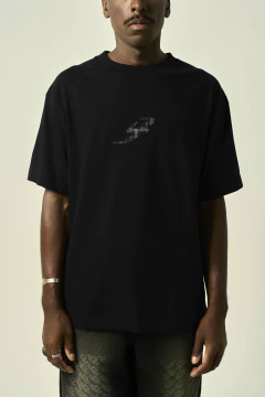 CAMISA B GARÇA TEXTURA [PRETA] na internet