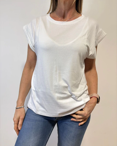 REMERA PUPY - comprar online