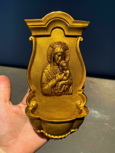 PIA DE ÁGUA BENTA - N.S DO PERPÉTUO SOCORRO