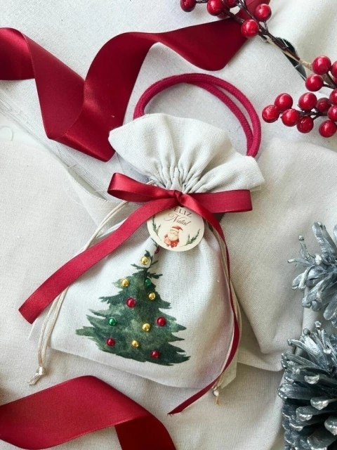 12 Saquinhos Puxar alça Vermelha Natal Chique - Luz Colorida 15x14 - comprar online