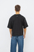 REMERA BOXY LOUIS |NEGRO| - comprar online