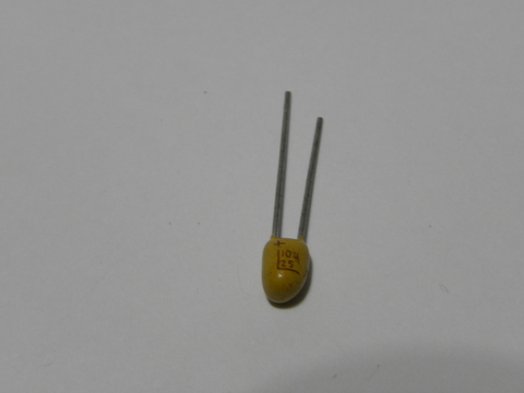 Capacitor de Tântalo 10uF 25V - comprar online