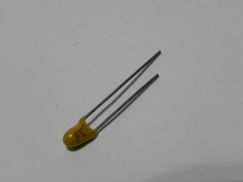 Capacitor de Tântalo 1uF 25V - comprar online
