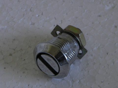 Fecho fenda sem lingueta - USADO - comprar online