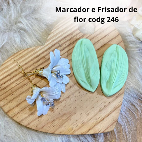 Marcador e Frisador de silicone - Flores - Mod 48 - cod 246 - Bia Cravol