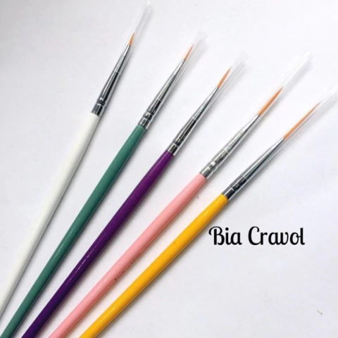 Pincel - Filetes- kit com 5 pincéis de tamanhos diferentes