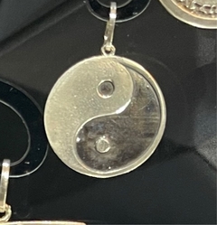 Pingente Yin Yang Médio na internet