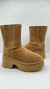 Image of BOTA UGG W CLASSIC TWIN SEAM NEW HEIGHTS - CASTANHO