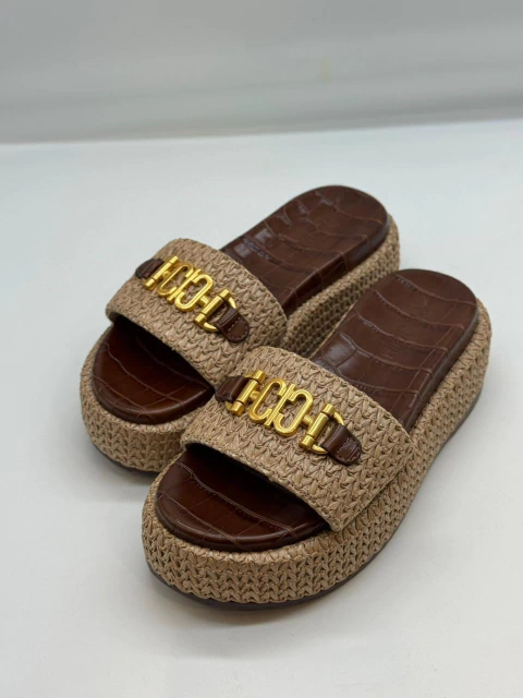 SANDÁLIA CARMIM FLATAFORMA MAYA JACQUARD - PALHA AMENDOA