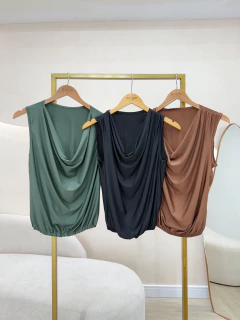 Blusa Luana na internet
