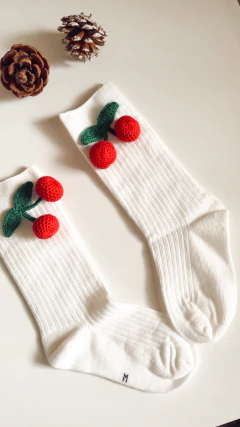 Meia Branca com Cerejinhas - comprar online
