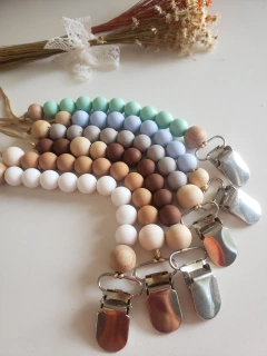 PRENDEDOR DE CHUPETA na internet