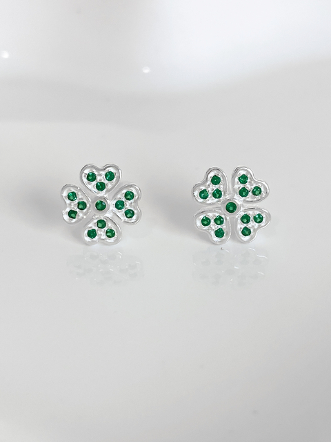 Brinco feminino em prata 925 legítima trevo de 4 folhas da sorte cravejado com zircônias verdes - comprar online