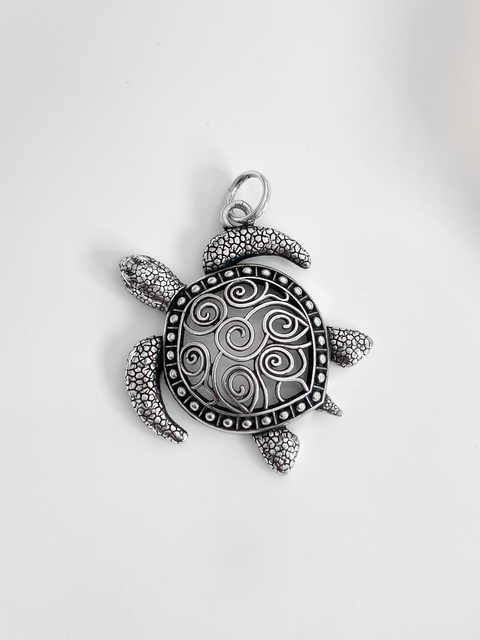 Pingente grande em Prata 925 envelhecida tartaruga marinha