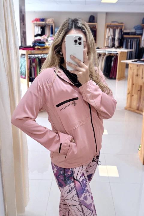Campera Rompeviento COMBINADA en internet
