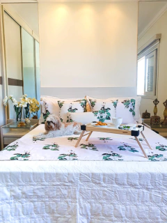 KIT CAMA 2 FRONHAS E 1 PESEIRA - TOQUE FLORAL - Signora | Estilo & Decor