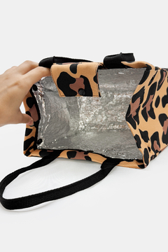 BOLSA TÉRMICA LANCHEIRA COM ALÇA DE MÃO ESTAMPA MAXI ONÇA - comprar online