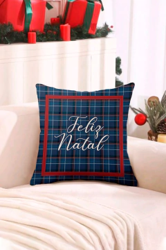 CAPA DE ALMOFADA 45X45 EM VELUDO ESTAMPA XADREZ NATALINO - comprar online
