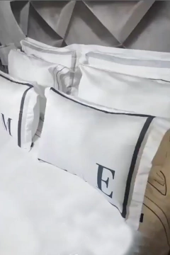 JOGO DE FRONHAS PERSONALIZADA COM INICIAIS - 2 PEÇAS na internet